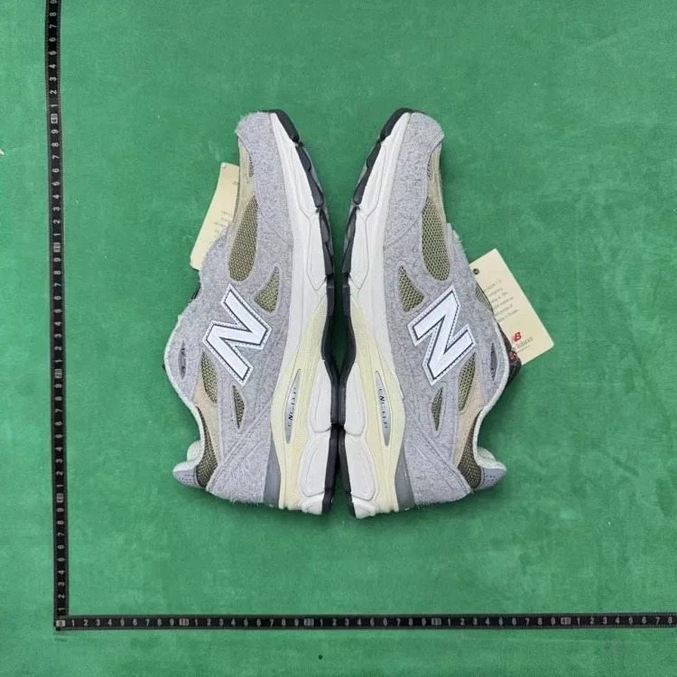 ZC990 Sneakers 74