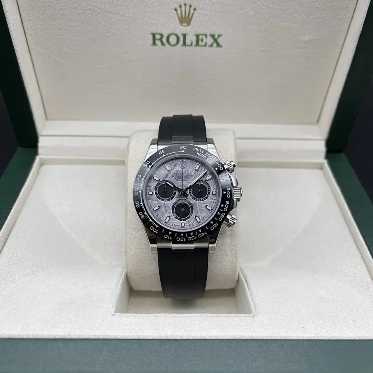 ￥480-2900 Fashionable and versatile watch