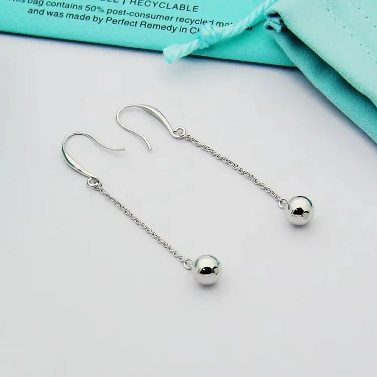 ZW-1 uses a heart to let every piece of jewelry exude your beauty and charm! (With gift box packaging) (Tifany)