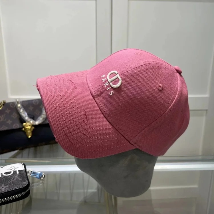 ￥120 Fashionable Hat M100