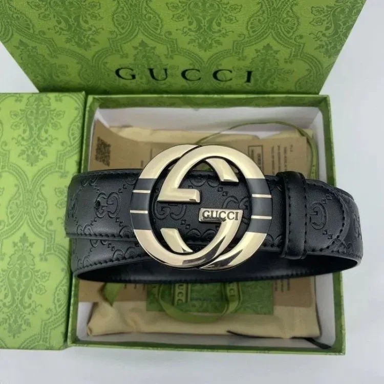 Fashionable and versatile classic belt