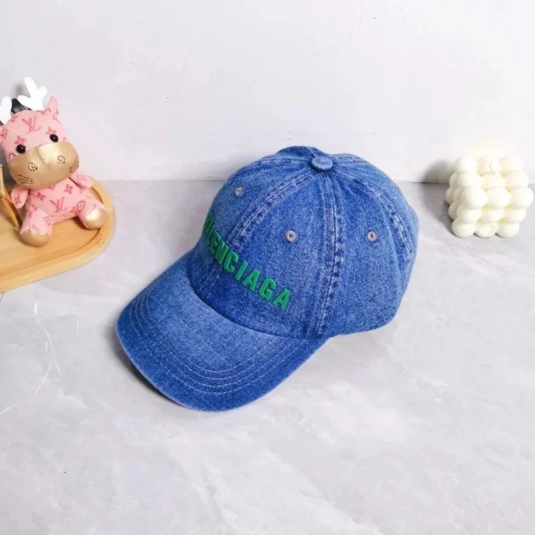 Fashionable and versatile hat 010