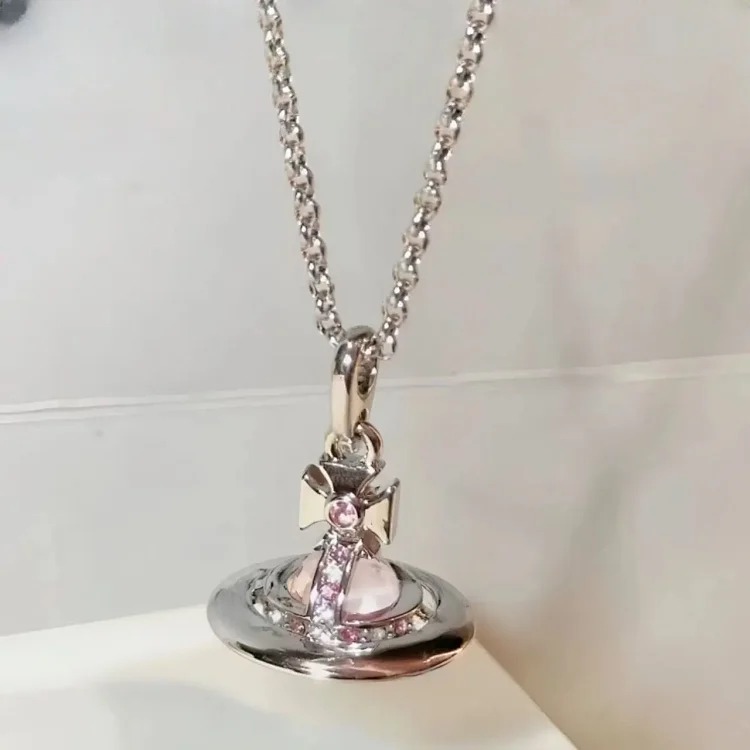 Cabinet-level quality Queen Mother Saturn full diamond brooch chain Saturn necklace paper clip clavicle chain for women