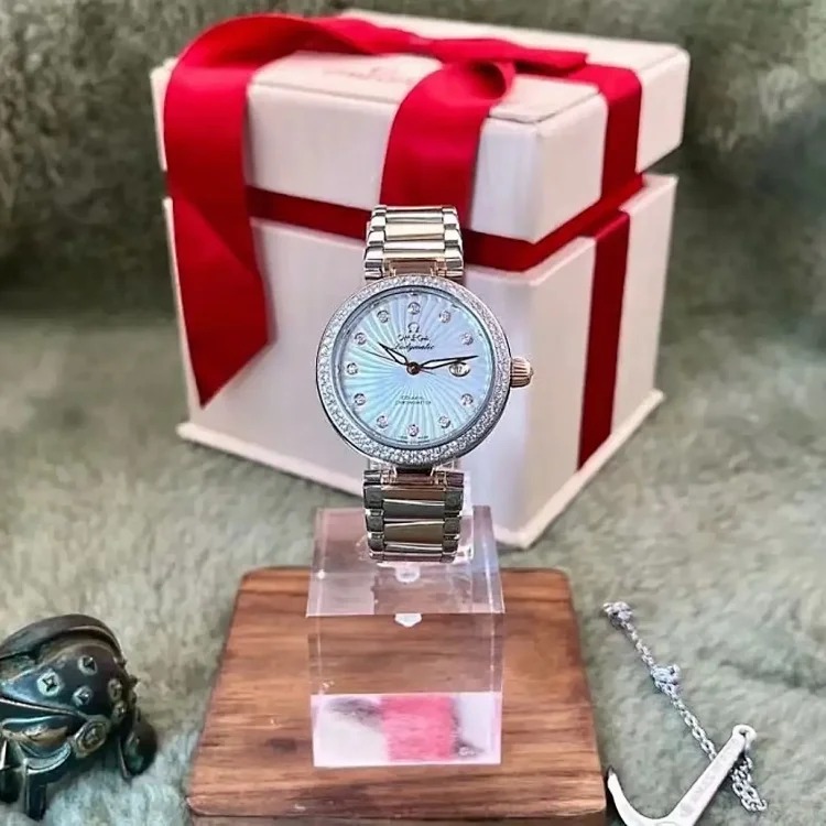 Women's high-end quality business watch