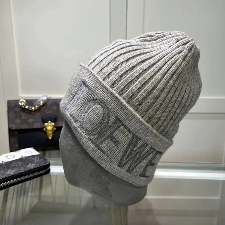 ￥120 New fashionable versatile hat M65