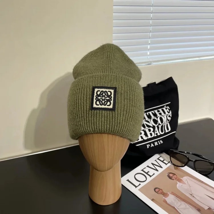 ￥120 New fashionable versatile hat M65