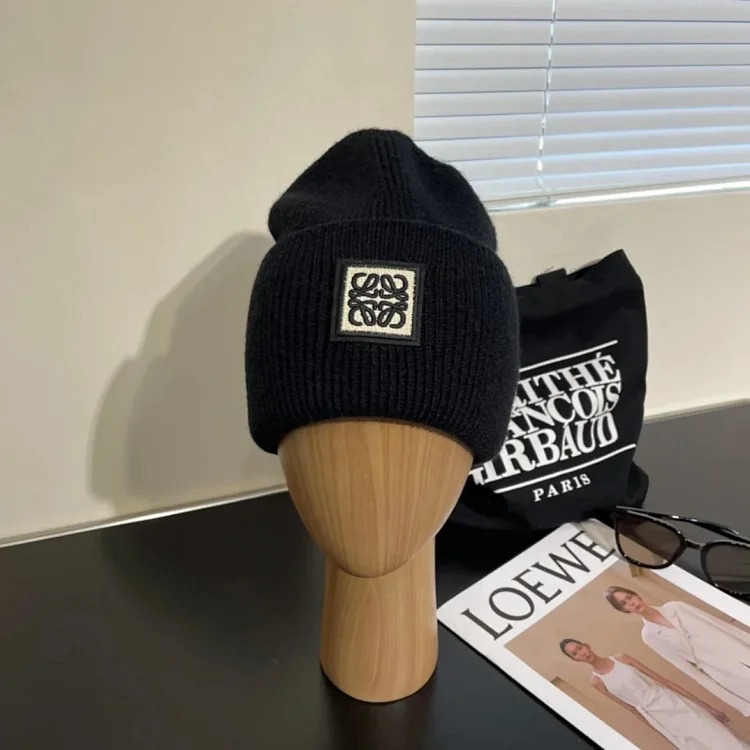 ￥120 New fashionable versatile hat M65