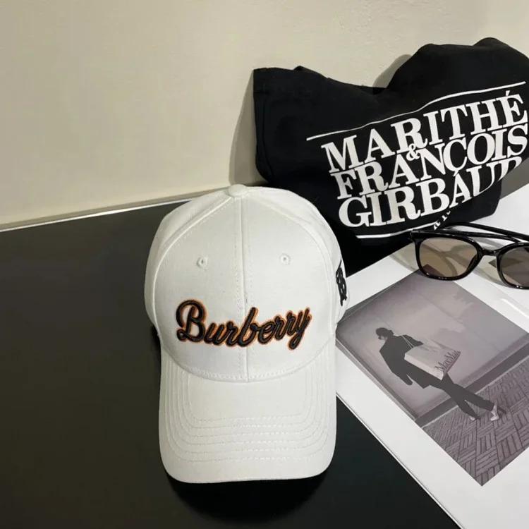 ￥120 Fashion casual hat M26
