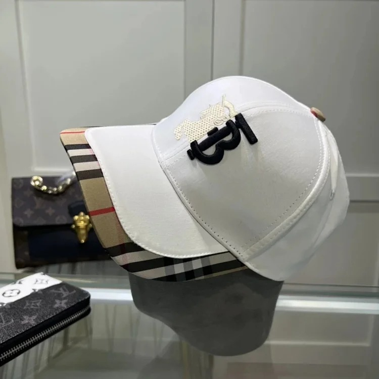 ￥120 Fashion casual hat M26