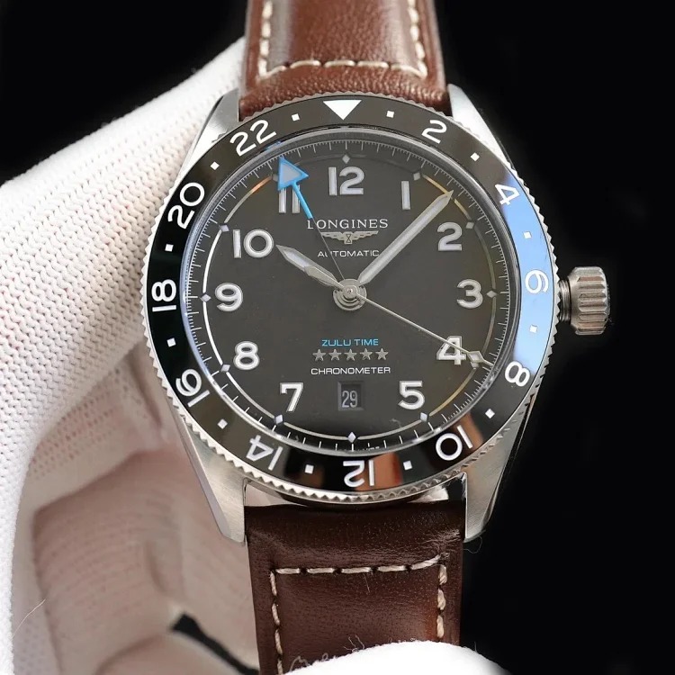 m7￥750 fashionable and versatile watch