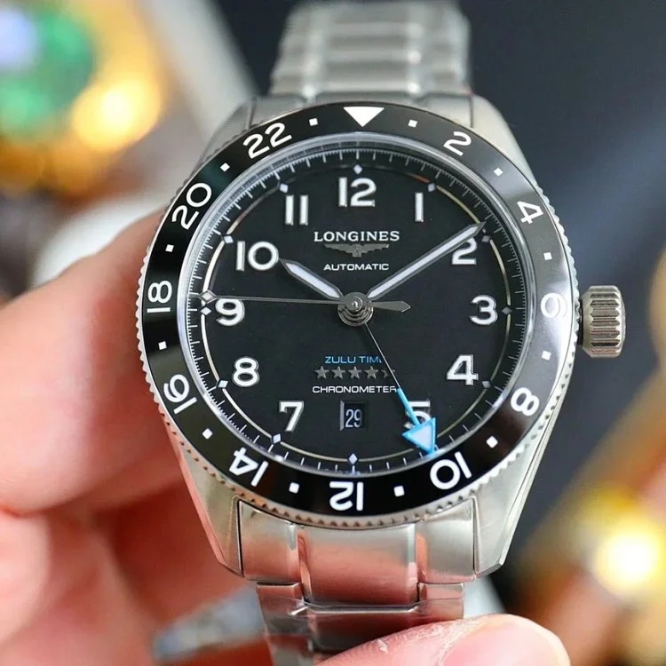 m7￥750 fashionable and versatile watch