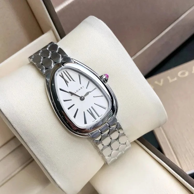 ￥680-980 Fashionable and versatile watch