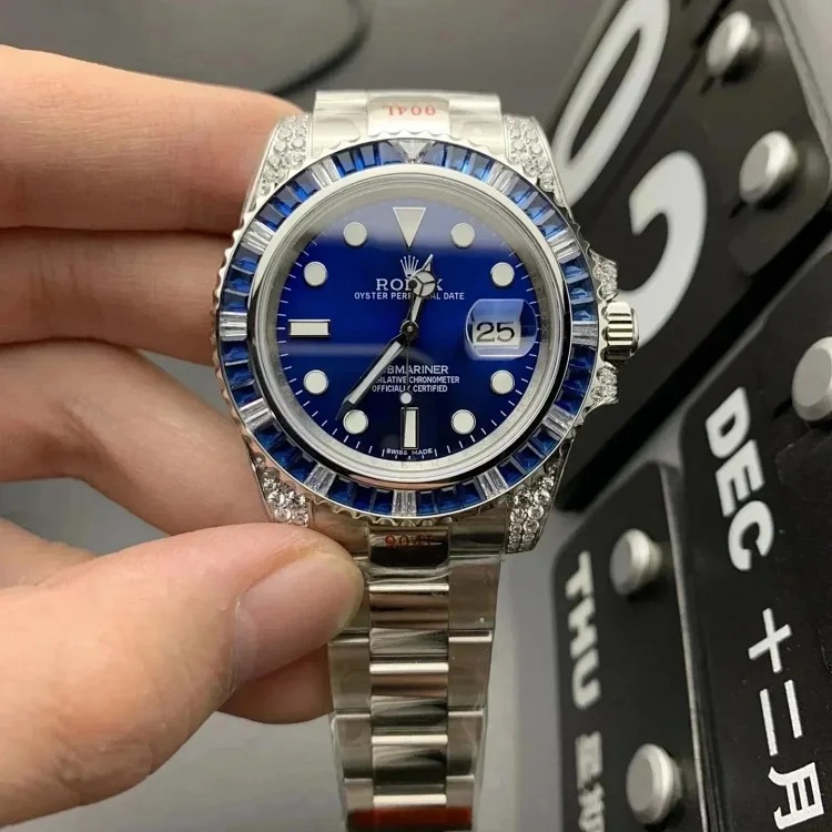 Watch LO01