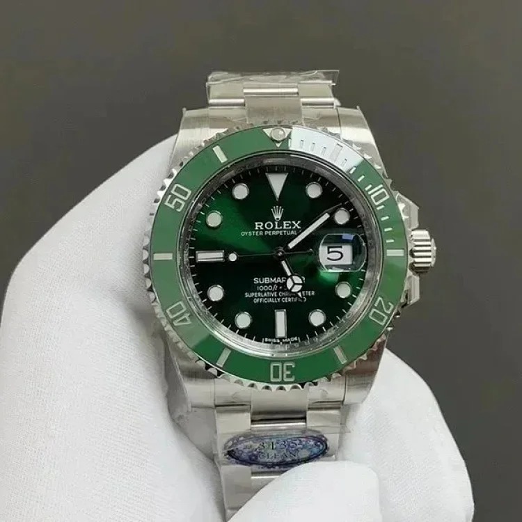 Watch LO01