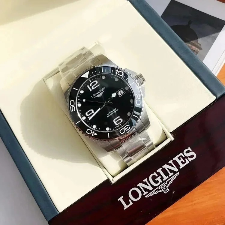 Watch LO01