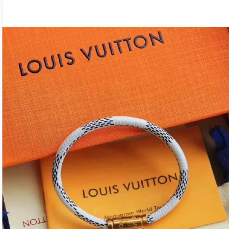 L micro fish bracelet