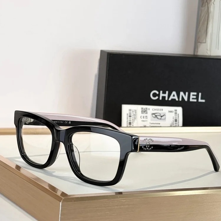 Sunglasses 22