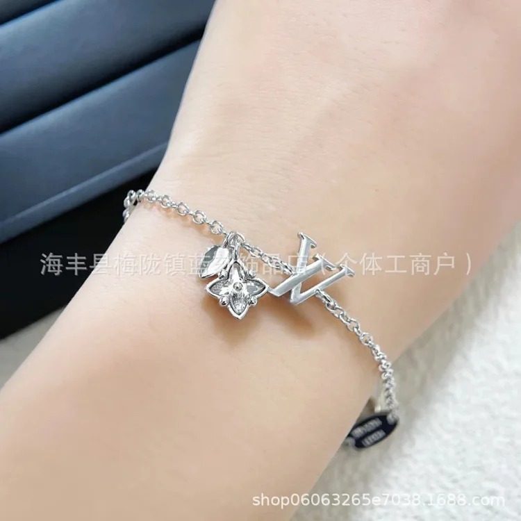 Premium Minimalist Necklace