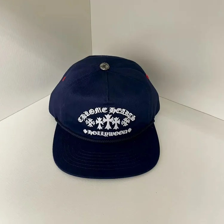 Casual Versatile Embroidered Baseball Cap