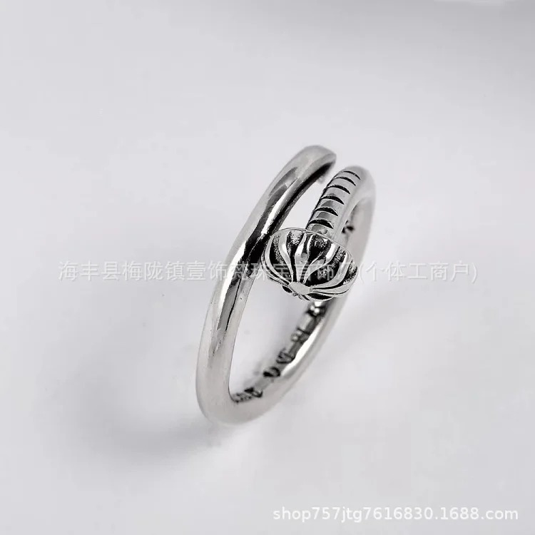 Fashion Classic Vintage Ring