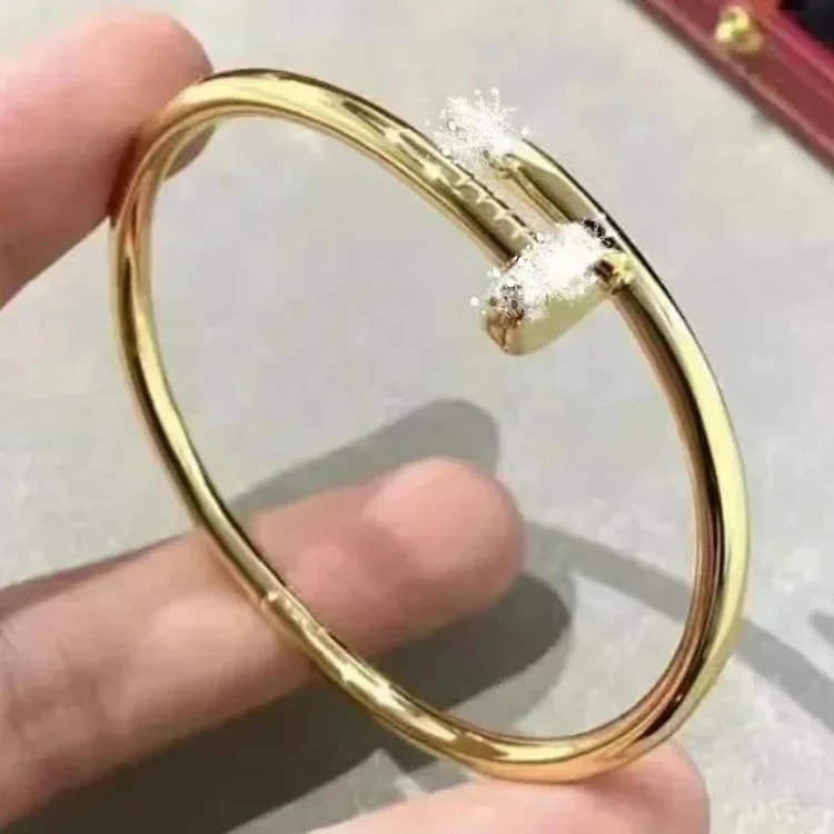 Fashion Premium Bracelet