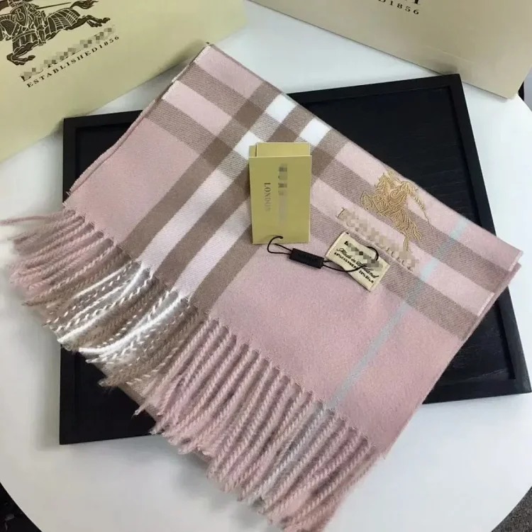 High Quality Fashion Trend Scarf 02