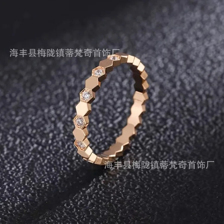 Fashion Ring