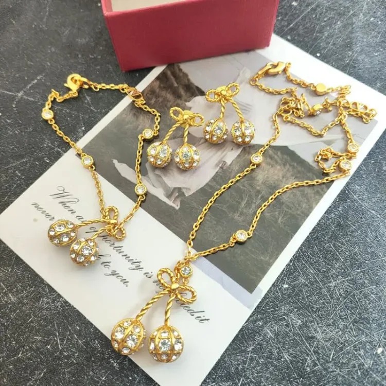 Luxury Versatile Bracelet