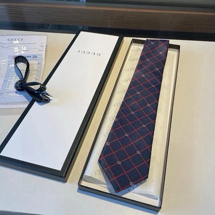 GU CCI Tie