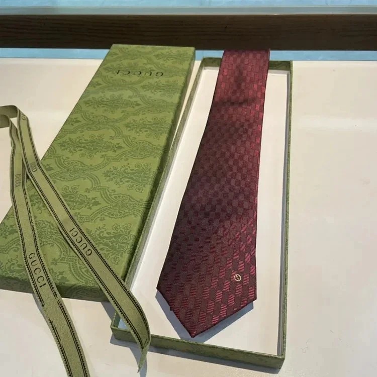 GU CCI Tie