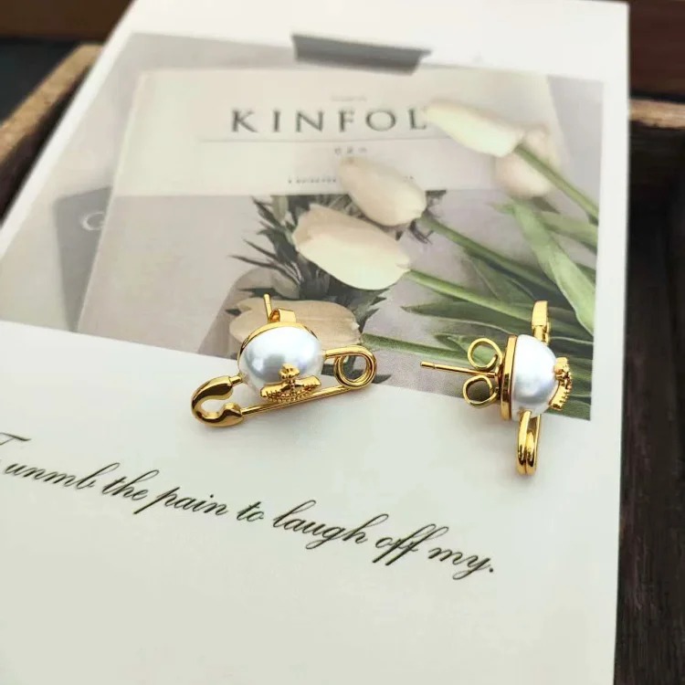 Premium Pearl Earrings