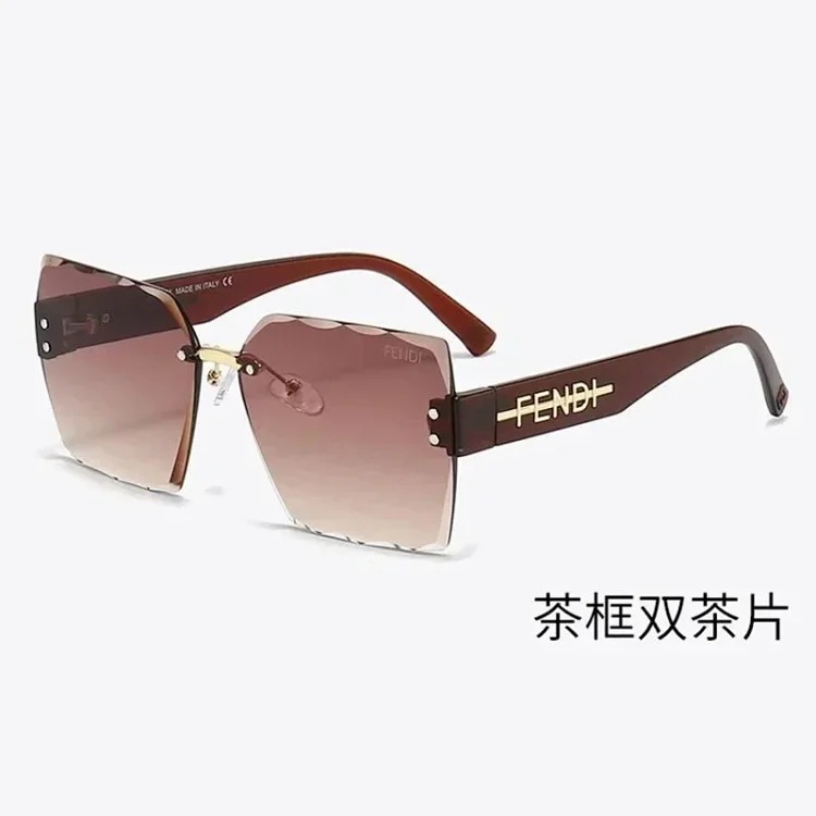 Fashion Trendy Sunglasses