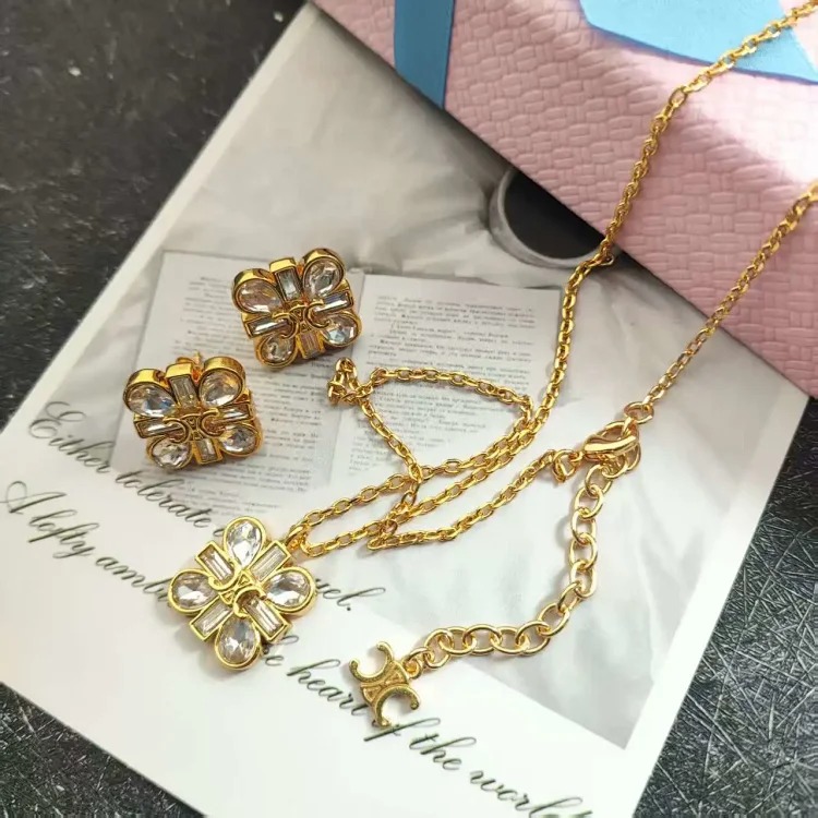 Minimalist Necklace