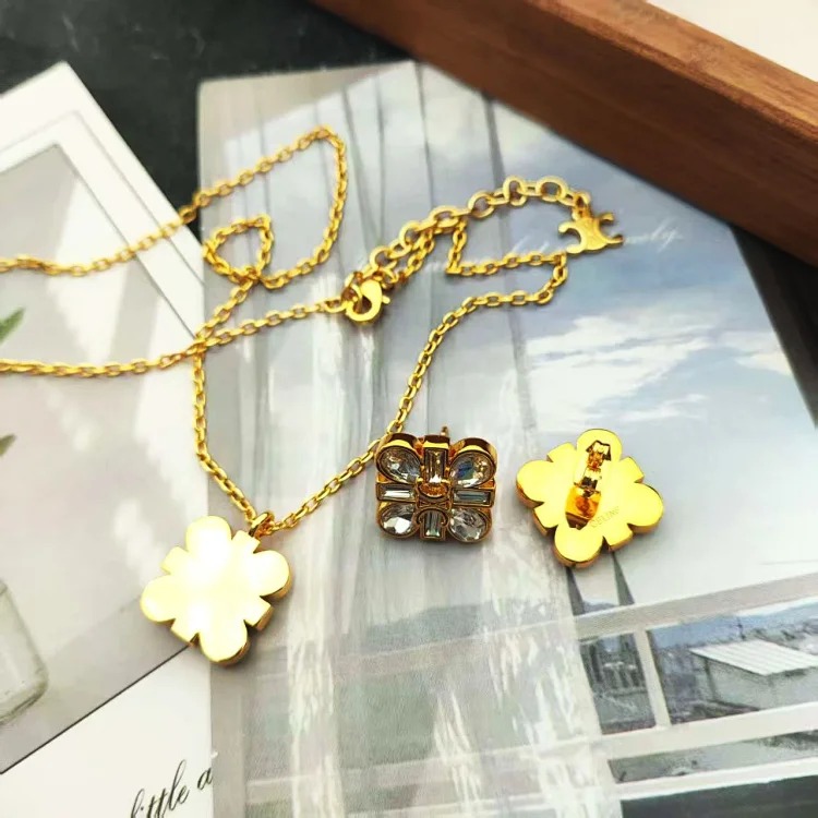Minimalist Necklace