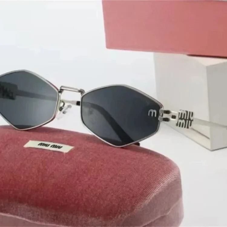 Fashion Trendy Sunglasses