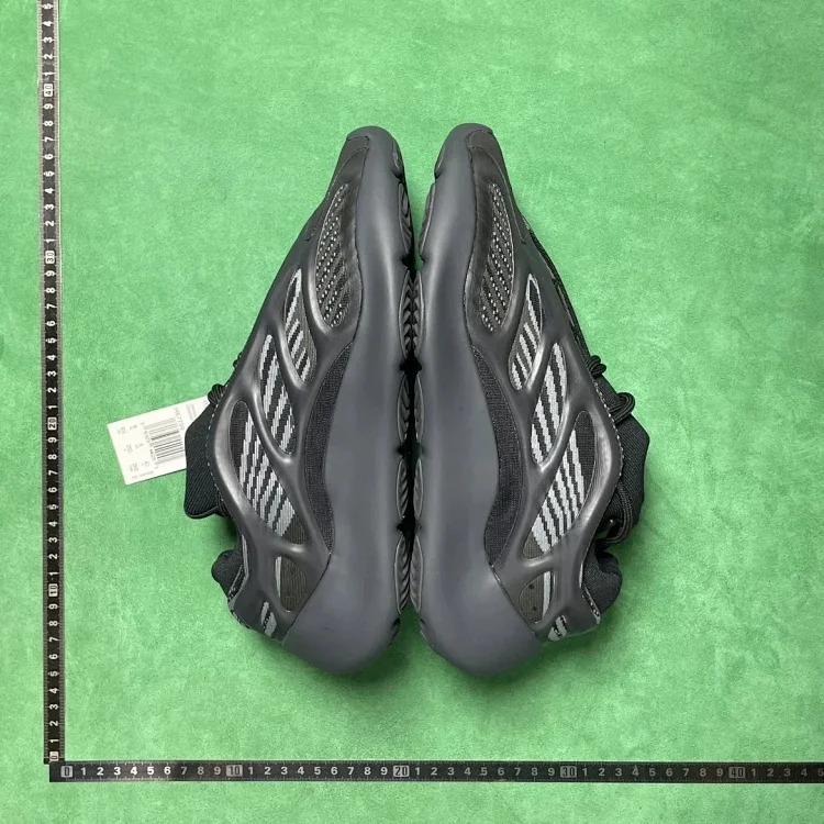 LW 5/700 dad shoes