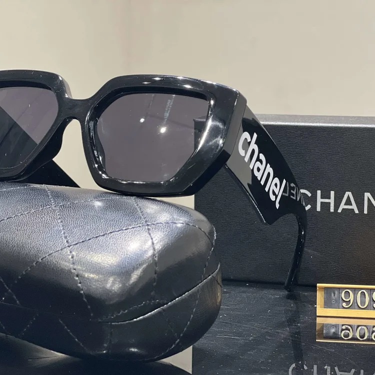 Fashionable casual summer sunglasses (with box