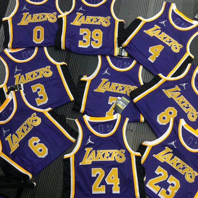 Basketball Jersey 1702