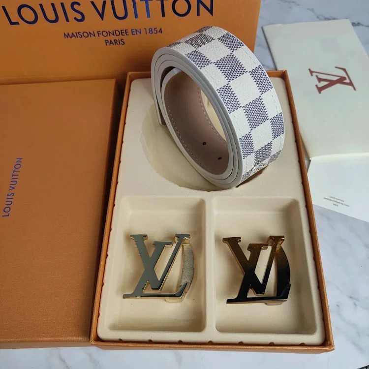Fashionable and versatile belt 036