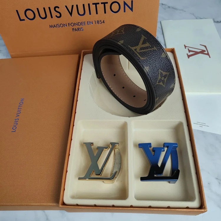 Fashionable and versatile belt 036