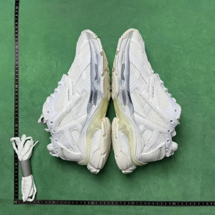 GO7 Sneakers 72